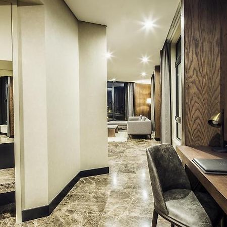 Hotel Doubletree By Hilton Kocaeli Exterior foto