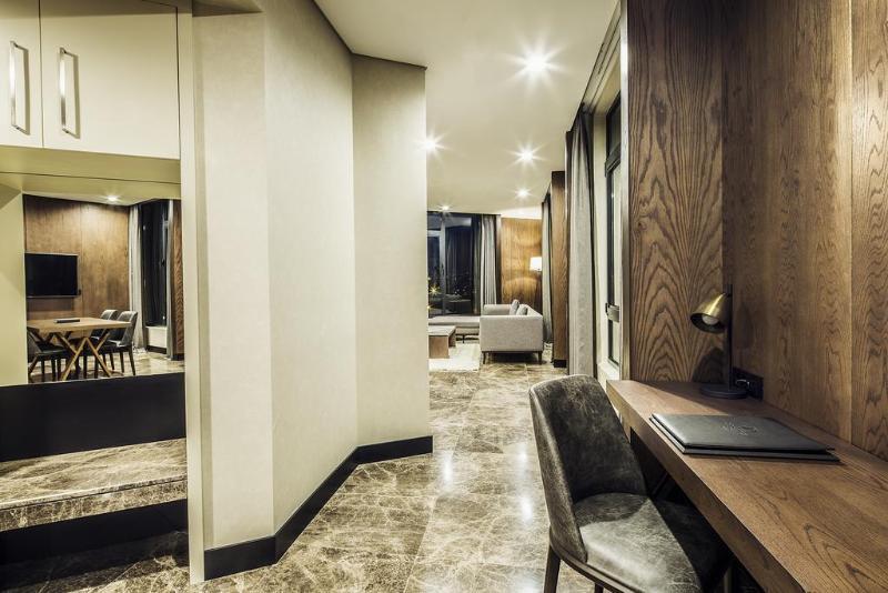 Hotel Doubletree By Hilton Kocaeli Exterior foto